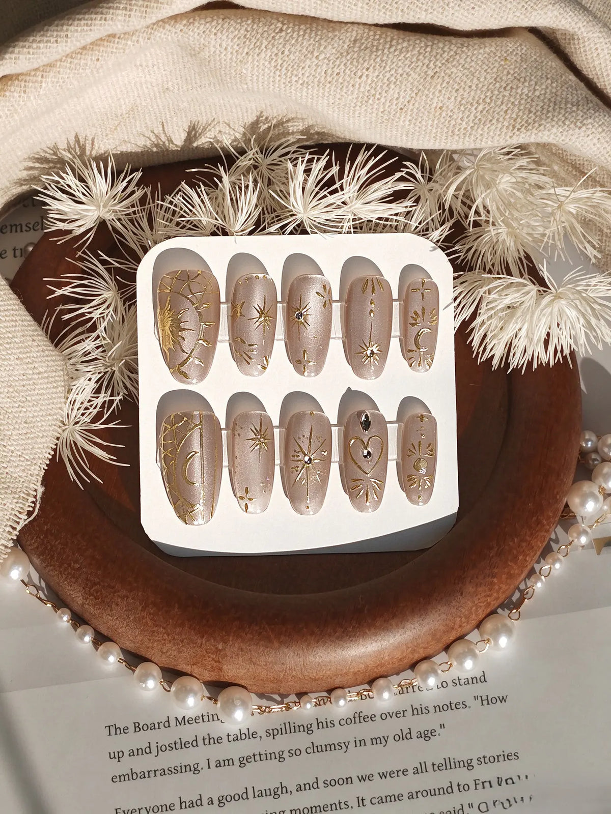 Celestial Gold Print Short Oval Bridal Press On Nails