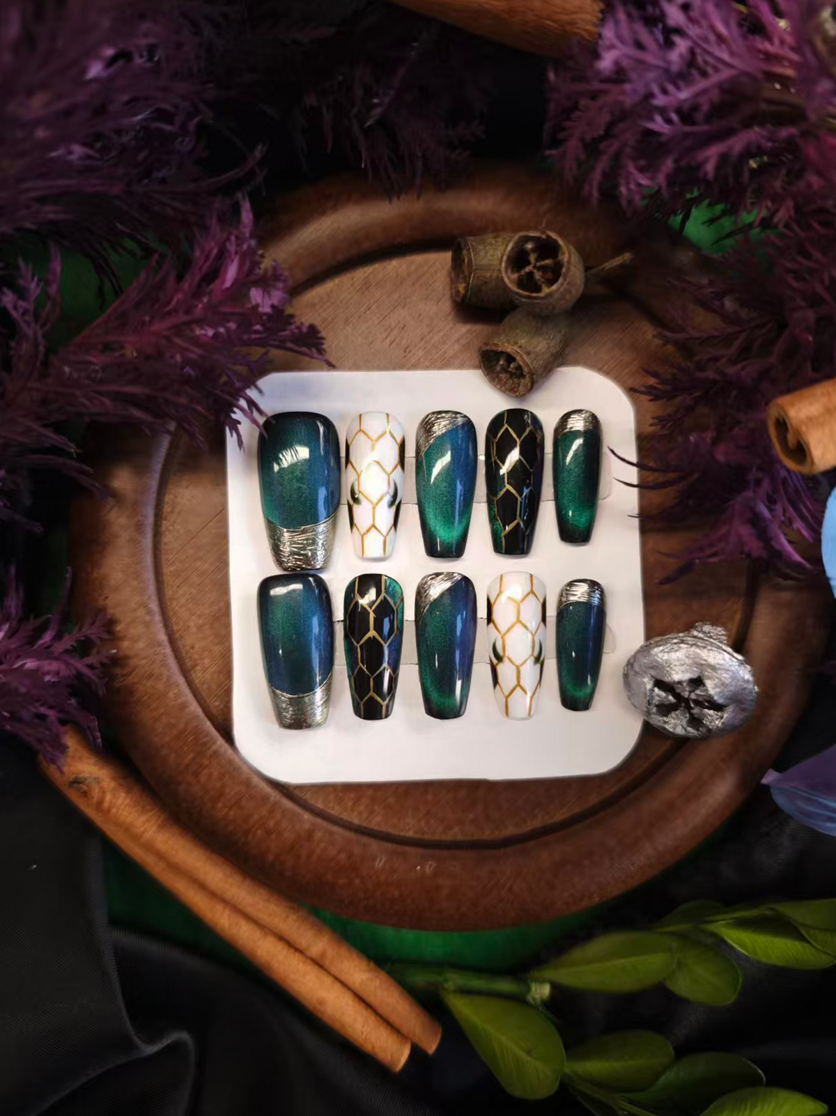 Emerald Green Cat Eye Honeycomb Medium Tapered Coffin Nails