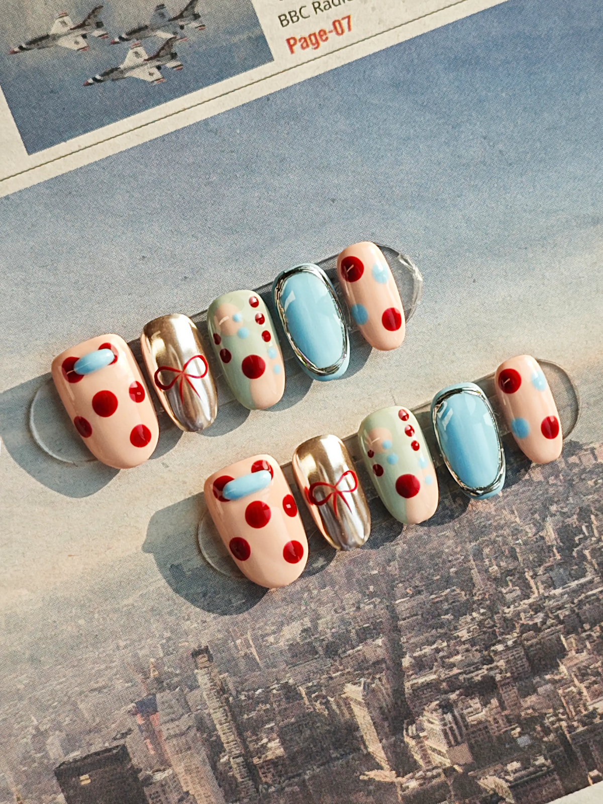 Retro Polka Dot Bow Medium Oval Nails