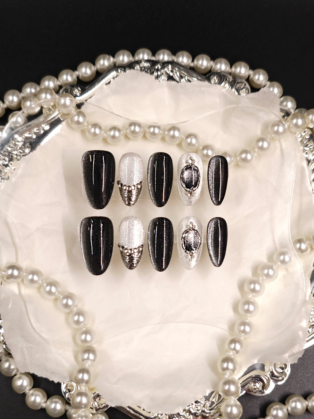 Black Silver Vintage Gem & Bead Medium Oval Nails