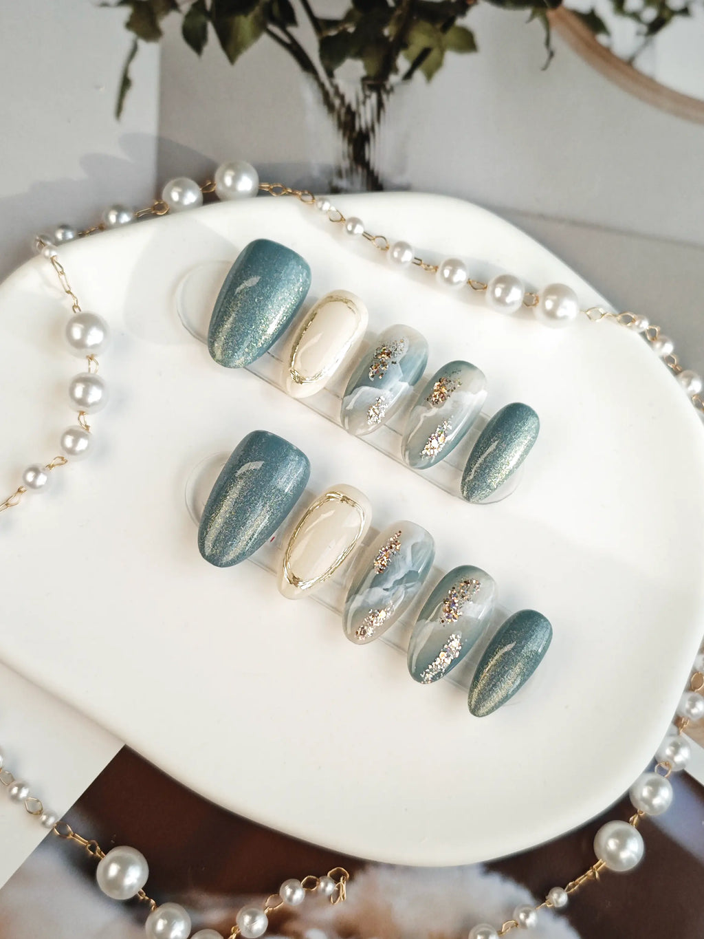 Teal Cat Eye Marble Gold Flake Medium Almond Nails