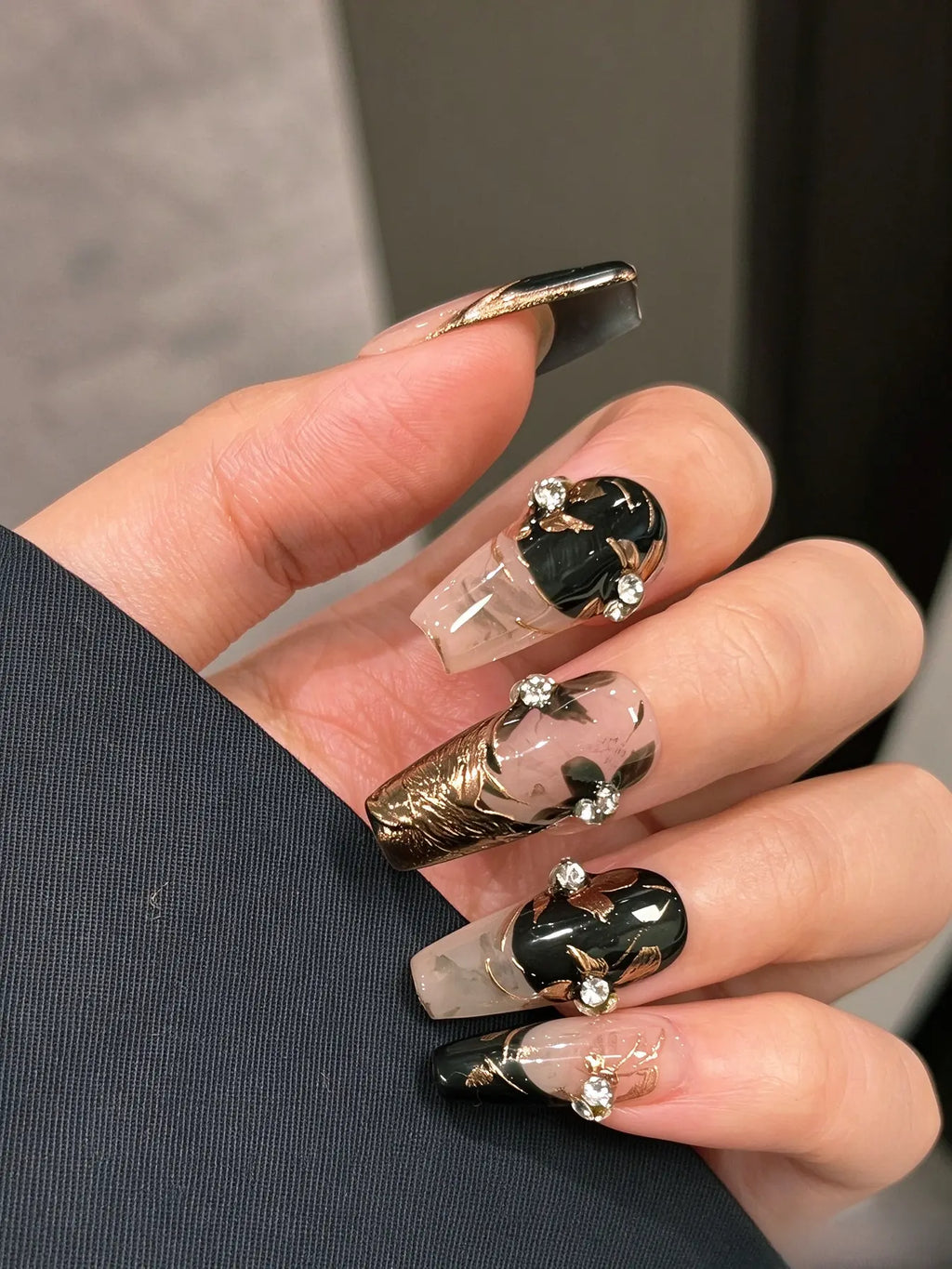 Black Rose Gold Foil Crystal Coffin Nails