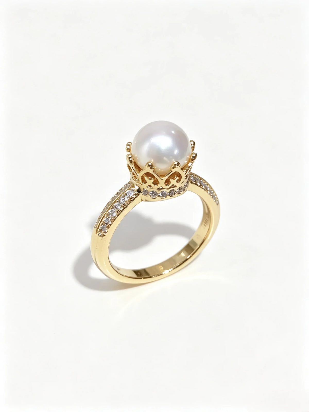 Ornate Crown‑Setting Open Band Ring, Lustrous Natural Freshwater Pearl Statement Ring for Women