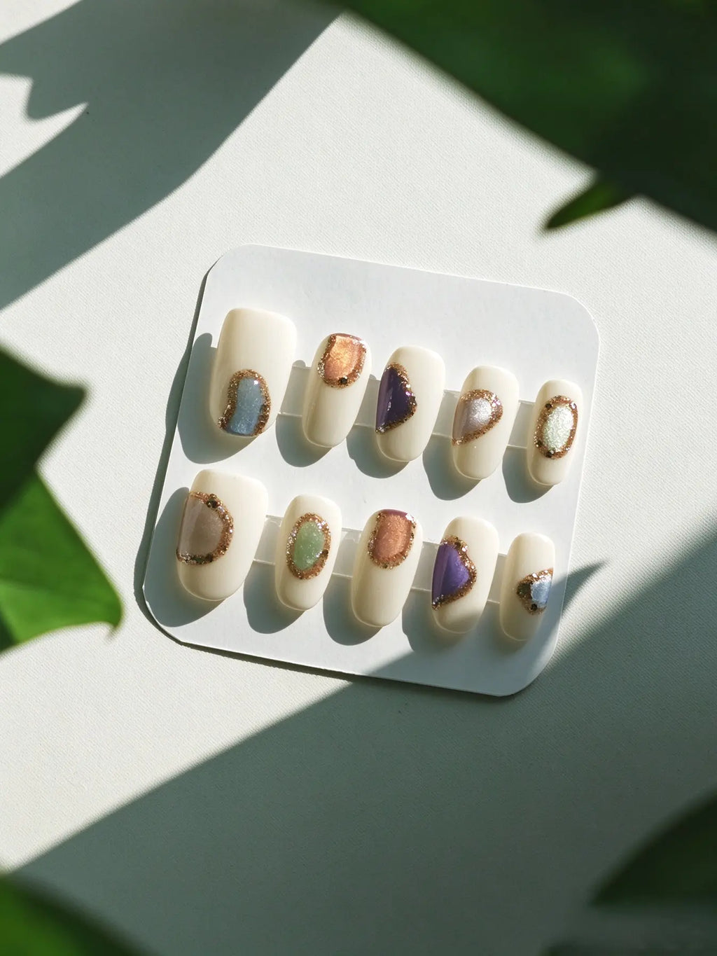 Cream Abstract Gem Inlay Short Square Nails